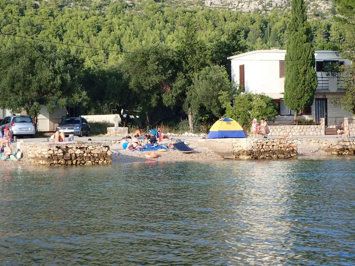 Apartment In Starigrad-Paklenica 40050 كرواتيا