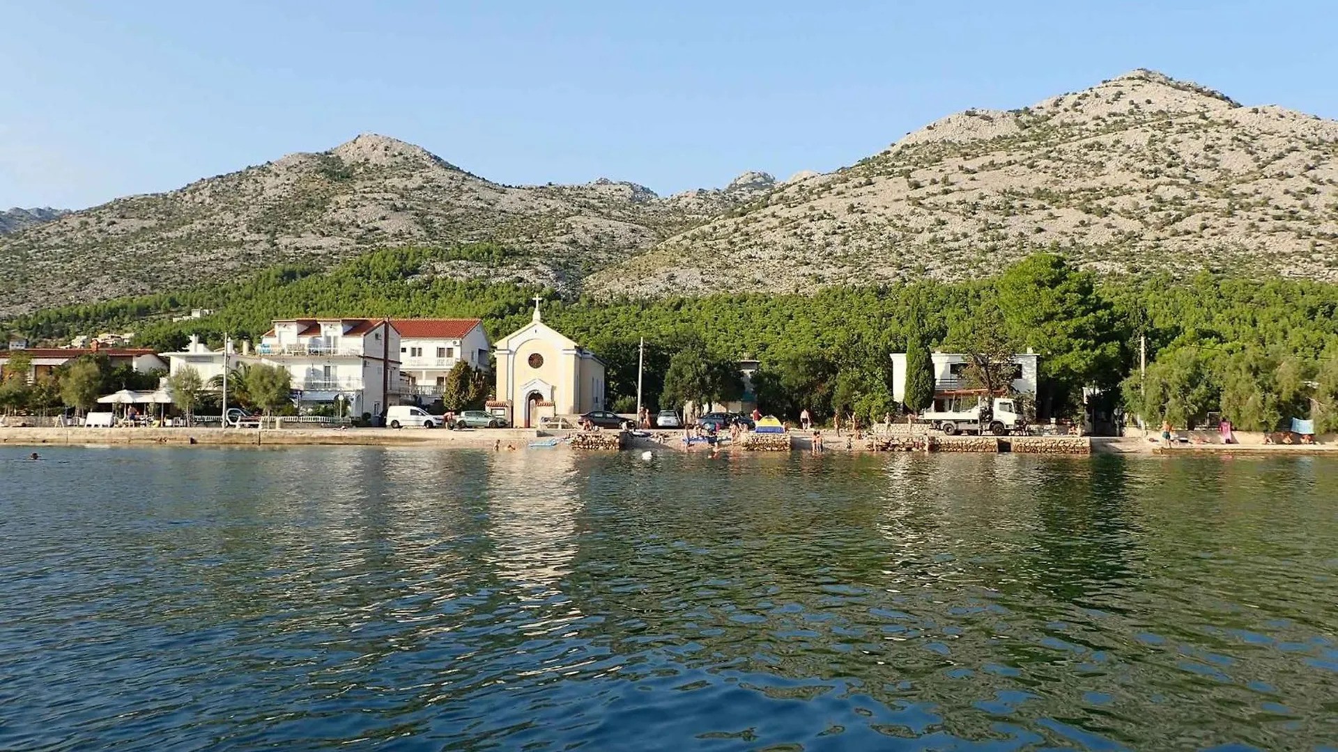Apartment In Starigrad-Paklenica 40050