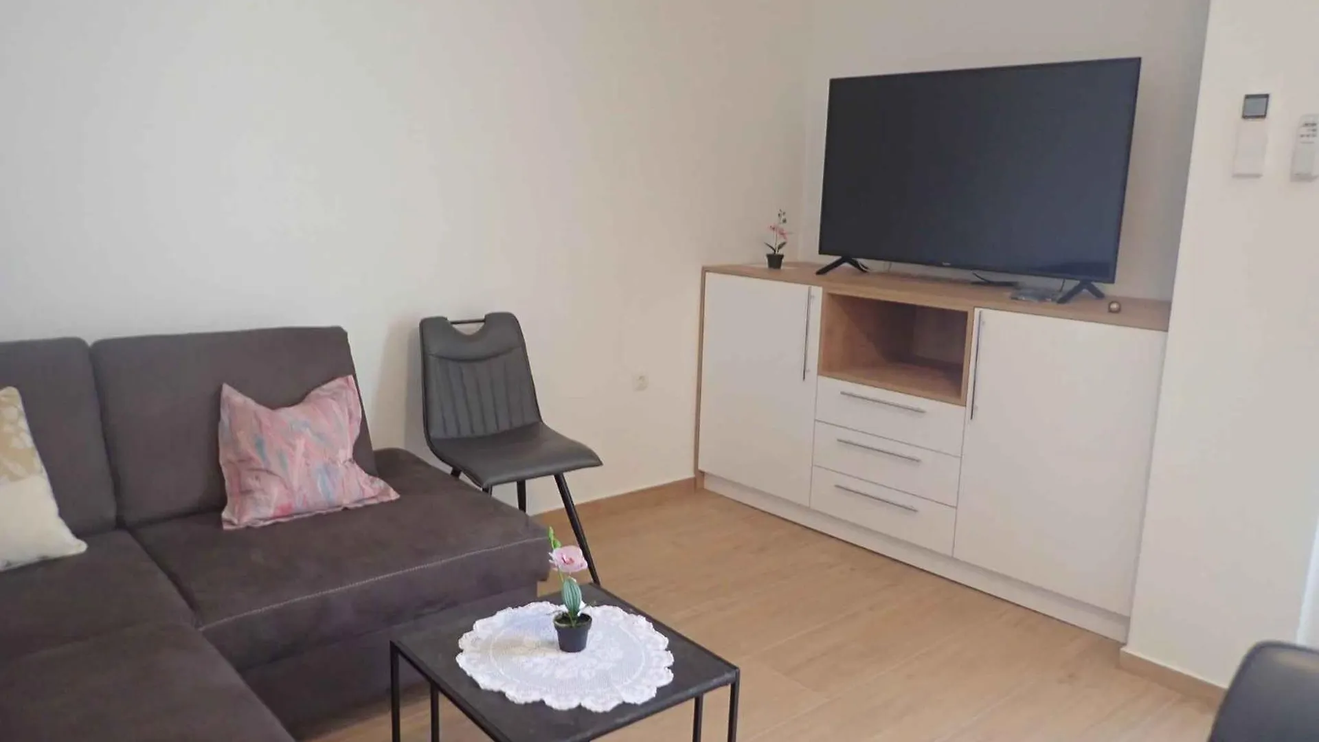 Apartment In Starigrad-Paklenica 40050 كرواتيا